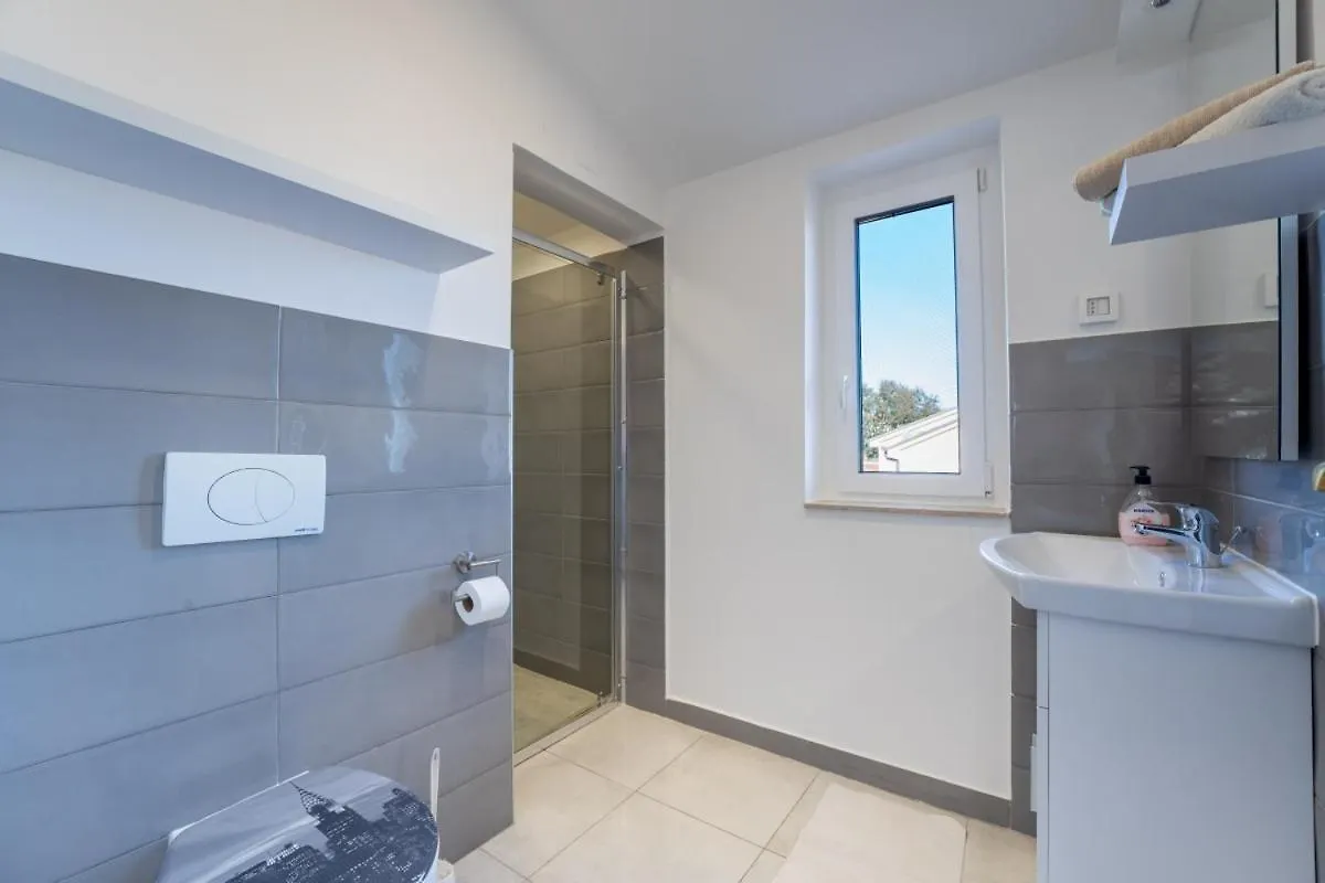 Villa Golf House In Liznjan - Haus Fuer 9-10 Personen