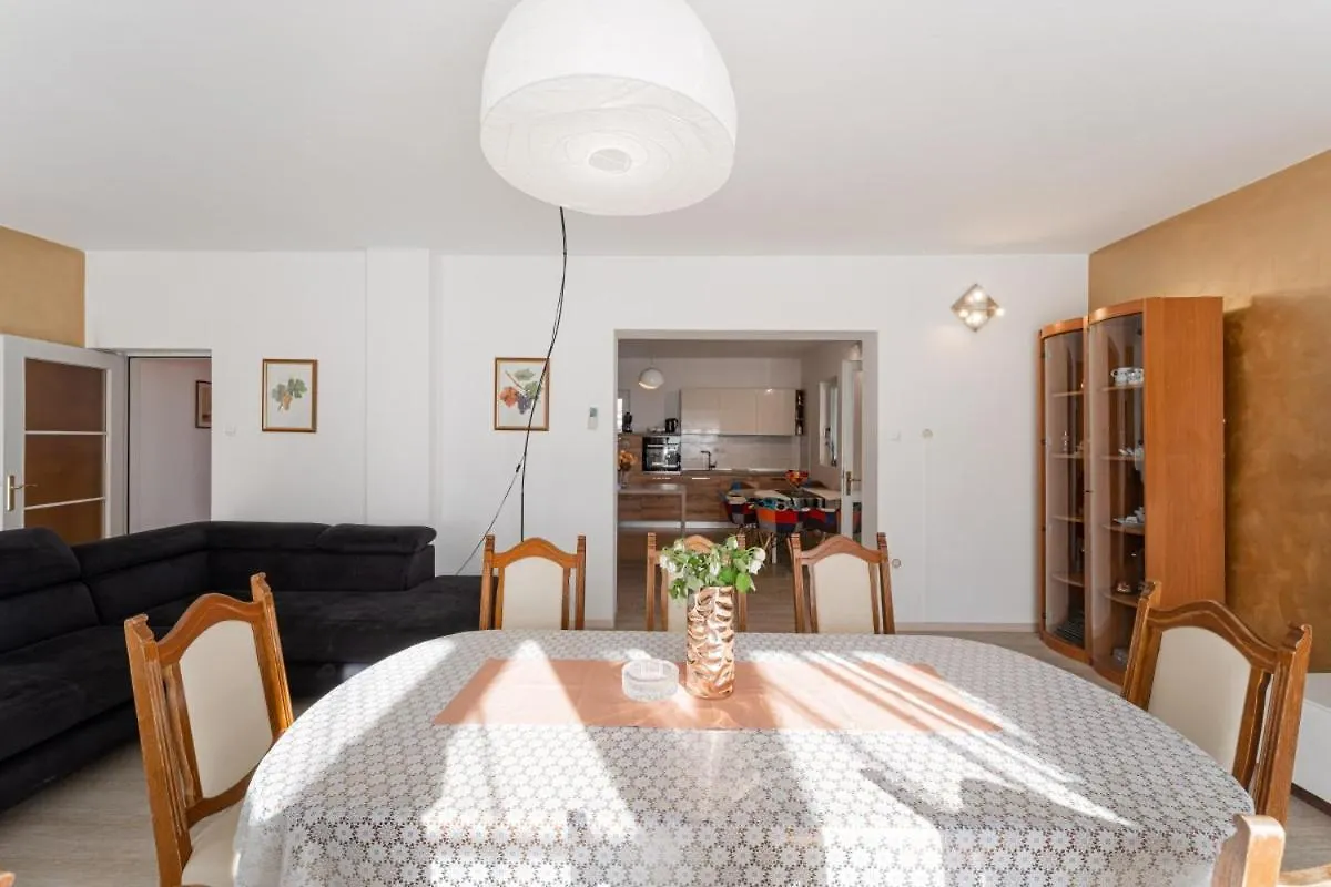 Villa Golf House In Liznjan - Haus Fuer 9-10 Personen