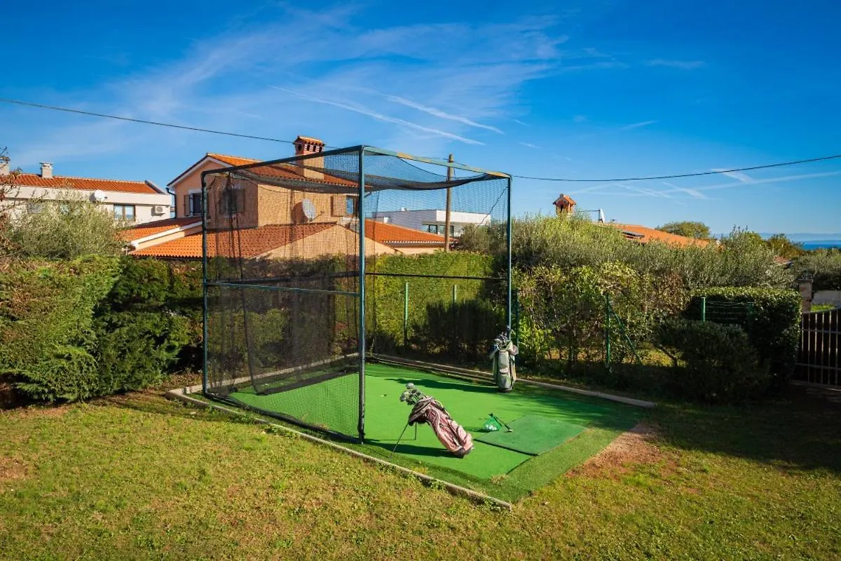 Villa Golf House In Liznjan - Haus Fuer 9-10 Personen