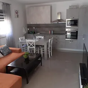 Appartamento Nada, Ližnjan
